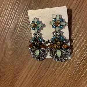 Ladies pierced earrings! NEW and Multicolors 💜